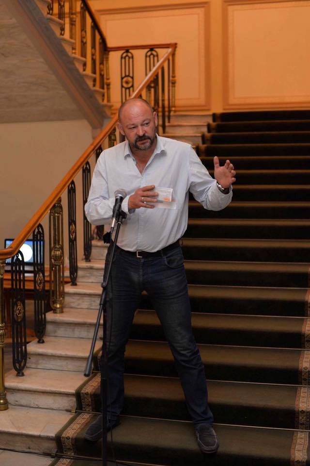 ������ ������'�